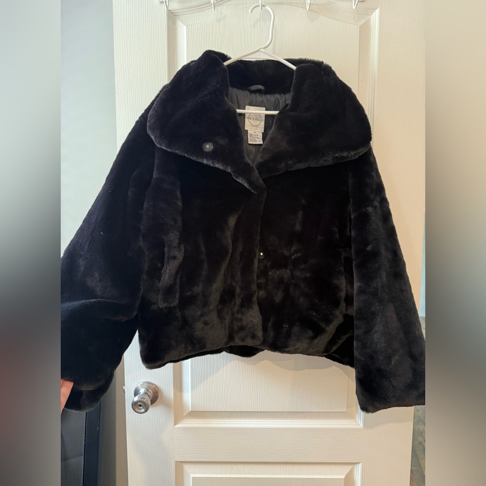 Vine and Valley Plush Black Teddy Coat - Women's Short Faux Fur Jacket